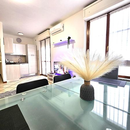 Appartamento Moderno Gallarate Exterior foto