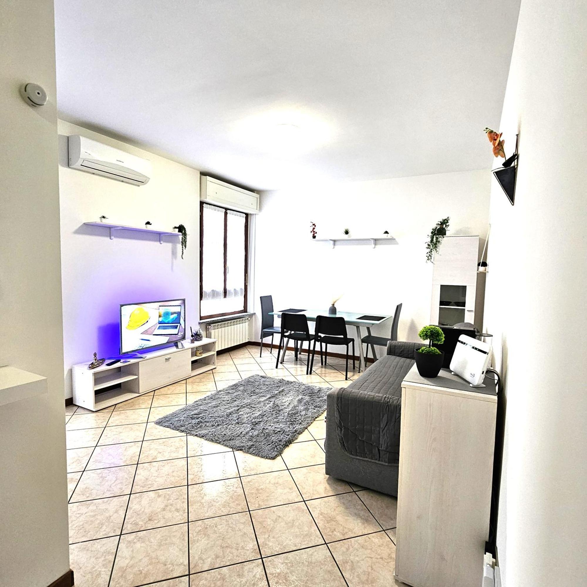 Appartamento Moderno Gallarate Exterior foto