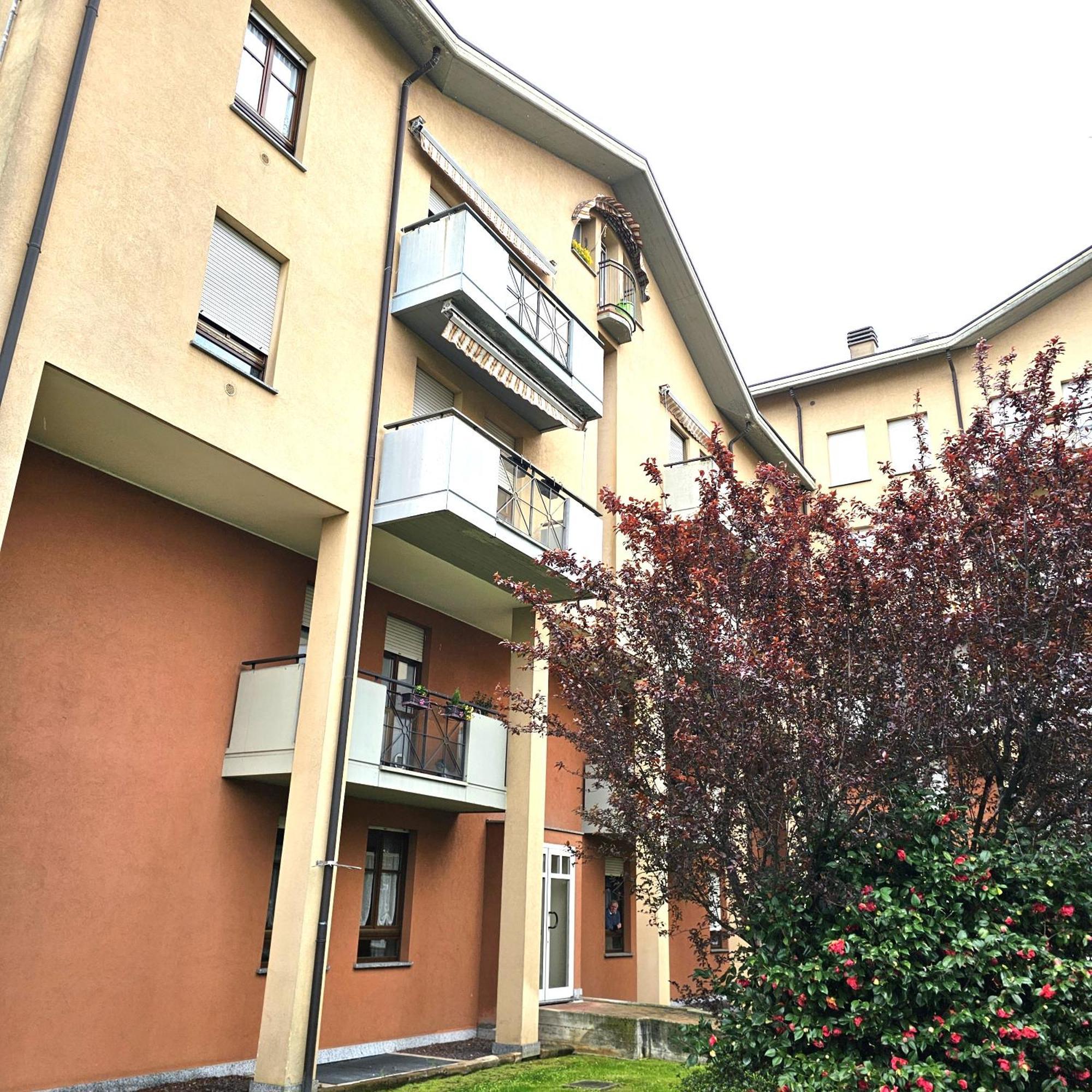 Appartamento Moderno Gallarate Exterior foto